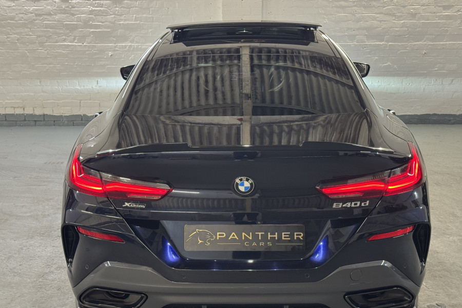BMW 8 Series 